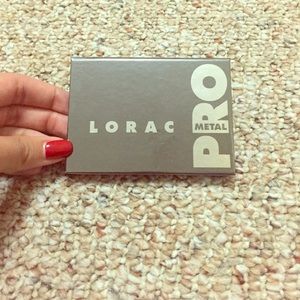 Lorac Pro Metal eyeshadow Pallet