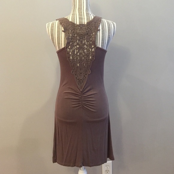Dress - Picture 2 of 4