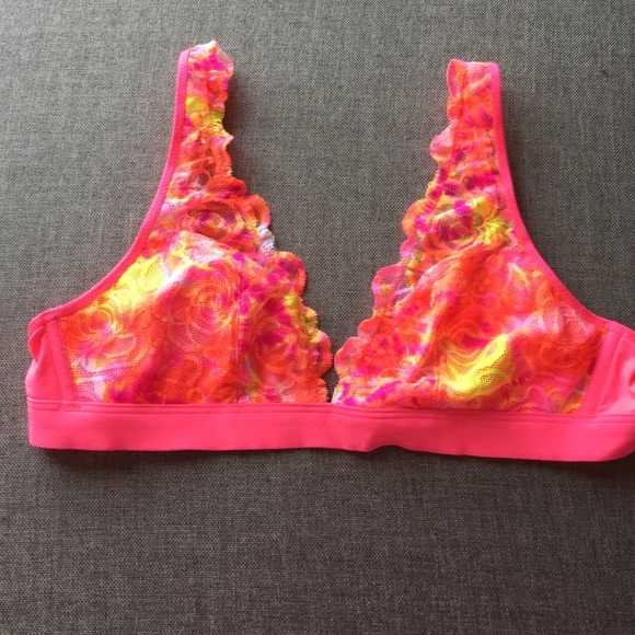 NEW Pink Victoria's Secret bralette