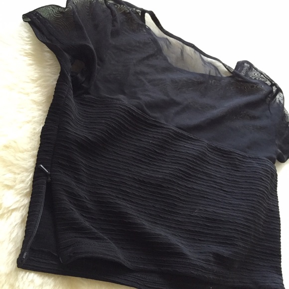Lace top - Picture 2 of 2