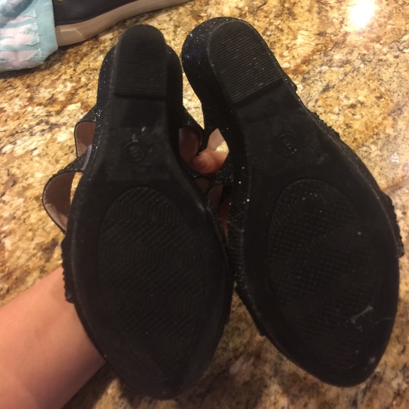 Beautiful black sparkly wedges - Picture 3 of 4