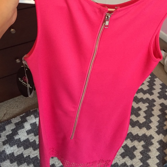 Volume One Juniors Dress - Picture 2 of 4