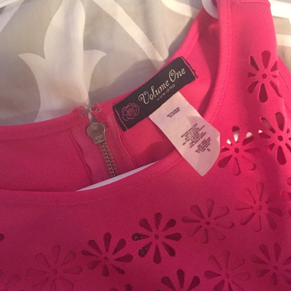 Volume One Juniors Dress - Picture 4 of 4