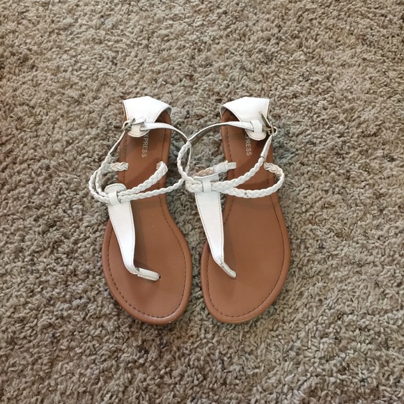 Express Sandals