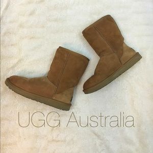 UGG Australia Classic Short Boots