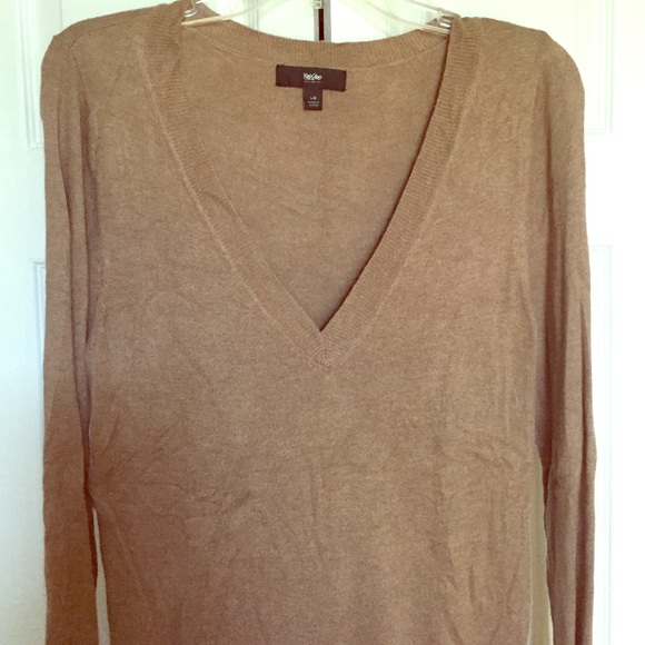 Tan V-Neck Lightweight Sweater