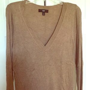 Tan V-Neck Lightweight Sweater