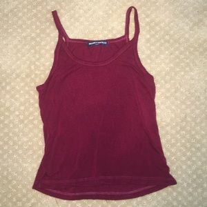 Maroon tank