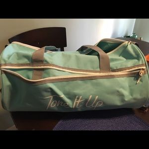 Tone it up duffle
