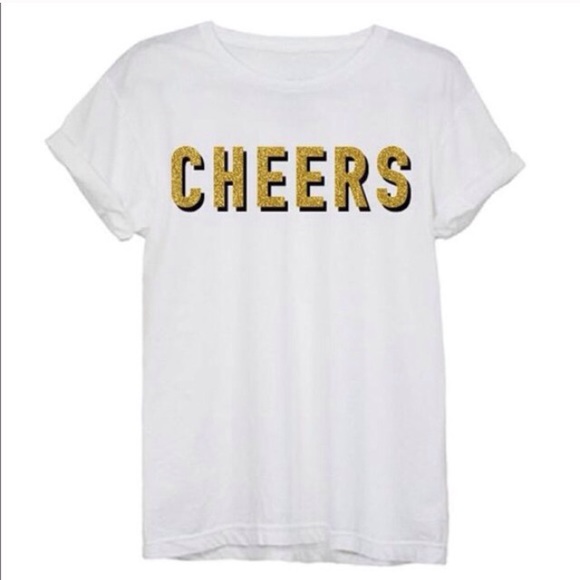 SOLD OUT- Host Pick 🎉🍾 Cheers Glitter T-shirt