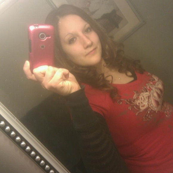 Meet the Posher Other - Meet your Posher, Ashley