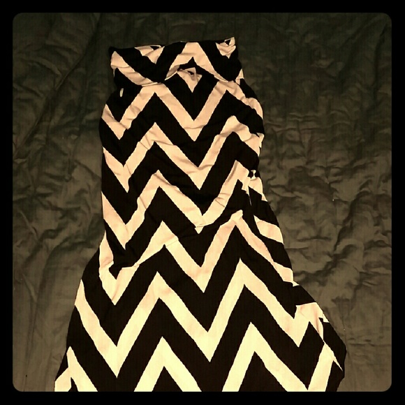 Chevron maxi skirt