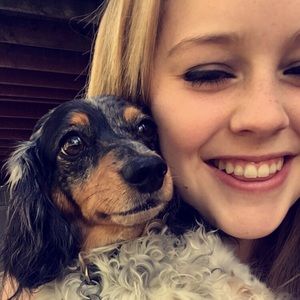 Meet your Posher, Rebecca