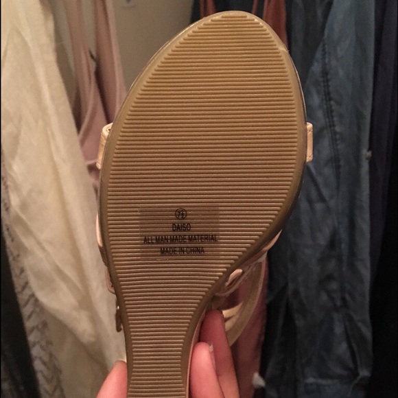 Never worn nude wedge sandal - Picture 3 of 3