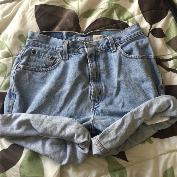 Levis jean shorts