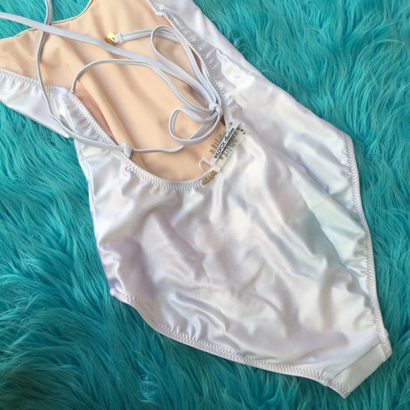 🦄 WILDFOX HORSE SWIM SUIT JEWELS SZ S BIKINI - Picture 2 of 2