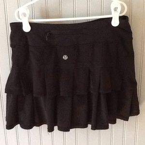 Lululemon athletica skirt size 2