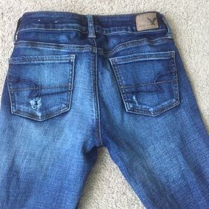 ripped American eagle jeans