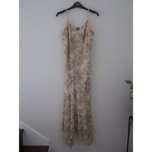 vintage dress / gown