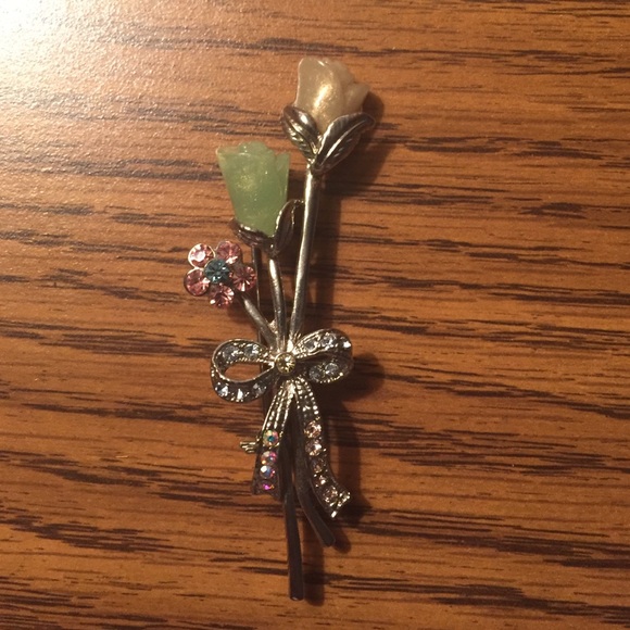 Rose pin