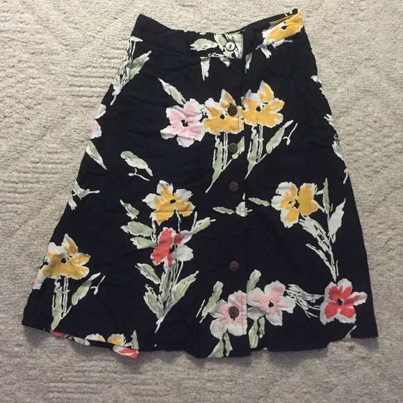 Urban Outfitters Dresses & Skirts - Kimchi Blue Floral Skirt