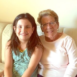 Meet your Posher, Loretta