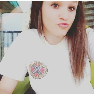 Meet your Posher, Tara