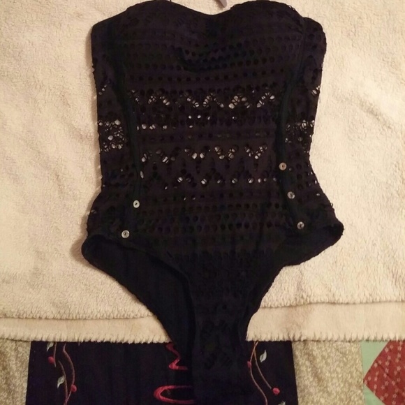 One piece bathing suit