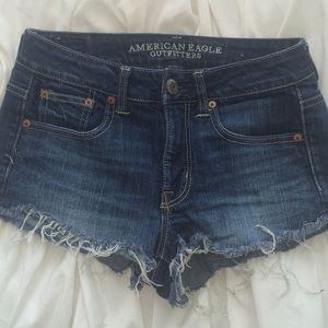 AEO Shortie Shorts
