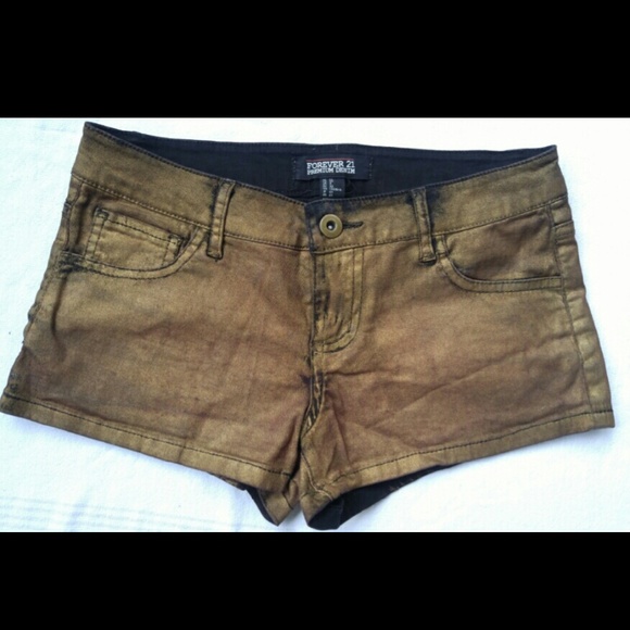 EUC forever21 metalic shorts