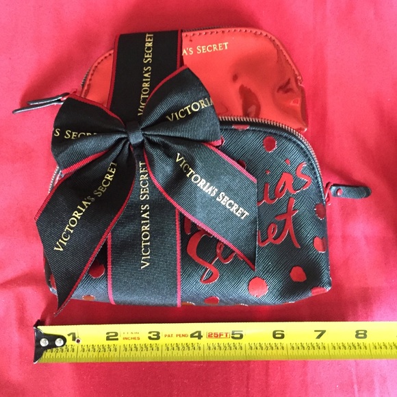 VS MAKE UP BAGS! - Picture 1 of 2