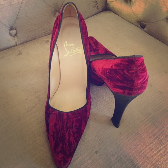 Christian Louboutin High Heels - Vintage Red shoes