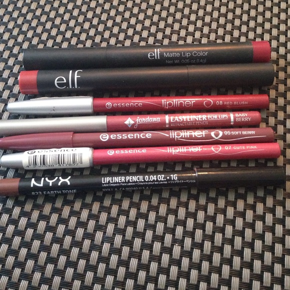 Lip Lot