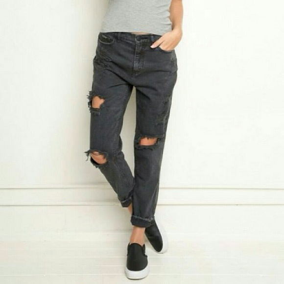 Brandy Melville Denim - Brandy Melville boyfriend jeans size 24