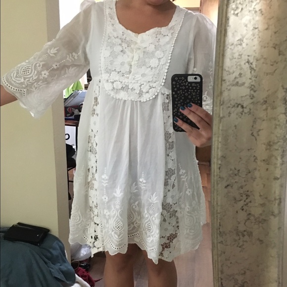 White lace dress