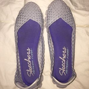 Sketcher weave slip ons