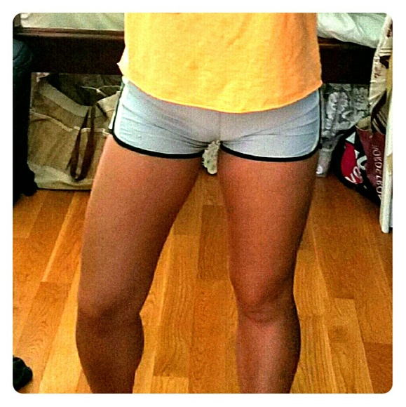 Nike 2" Running Boy Short (dolphin cut)