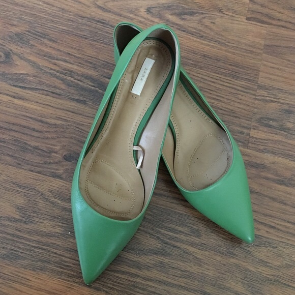 ZARA MINT GREEN POINTED KITTEN HEELS