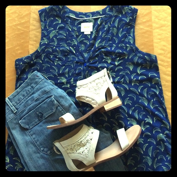 Anthropologie Banana Print Top