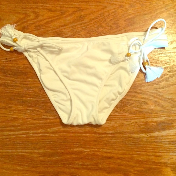 New Victoria's Secret Beaded Tie Bottom