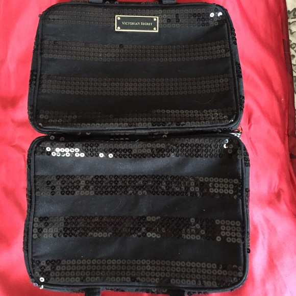 INCLUDED IN GET ALL!  VICTORIA'S TRAVEL CASE! 💥 - Picture 2 of 4