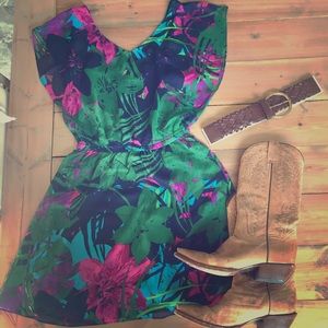 Express, size small, flowy, floral sundress