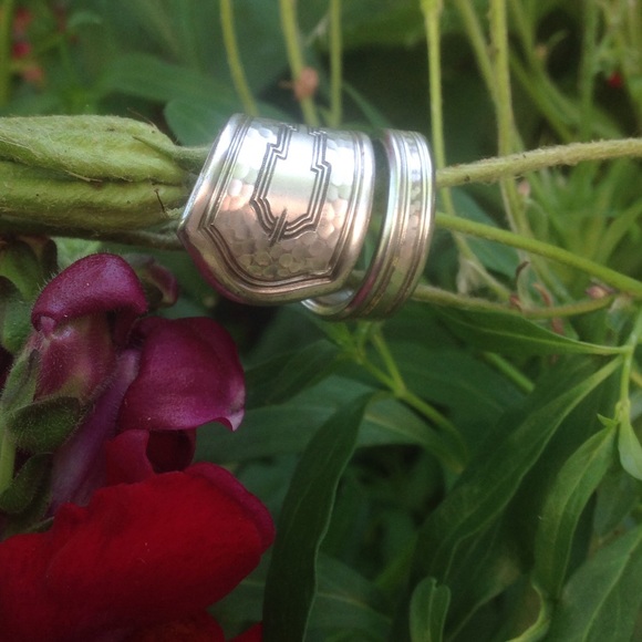 Robinadi Jewelry - "Hammered" Art Deco ring