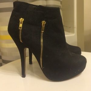 Just Fab Bootie Heels with Zipper Detailing