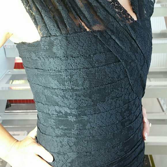 BLACK LACE MINI DRESS/TOP - Picture 4 of 4
