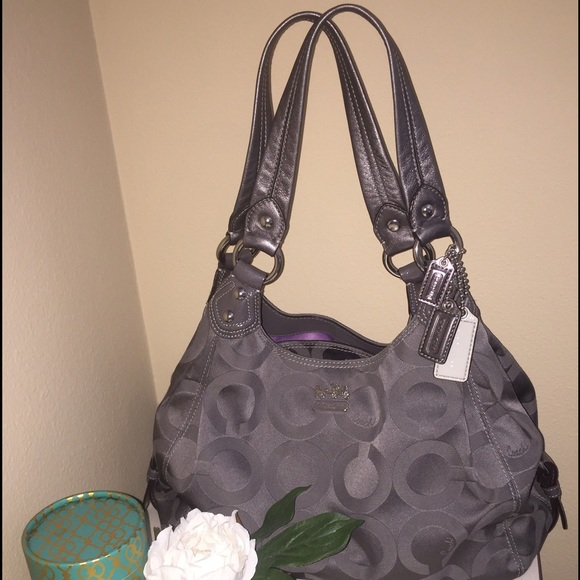 EUC Coach Grey 3-Compartment Purse