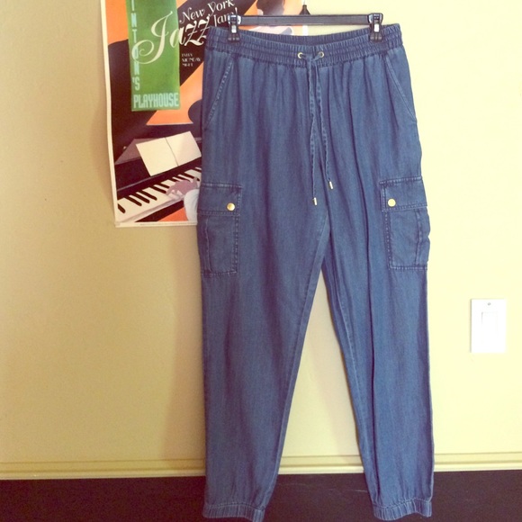 Jean joggers 🐩
