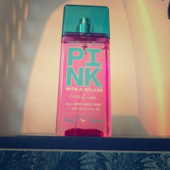 PINK all-over body mist