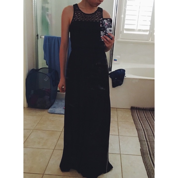 Black Maxi Dress