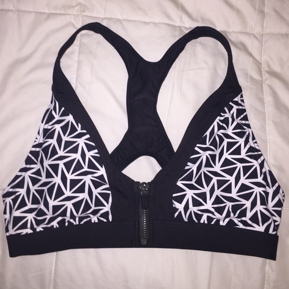 oakley swimsuit top